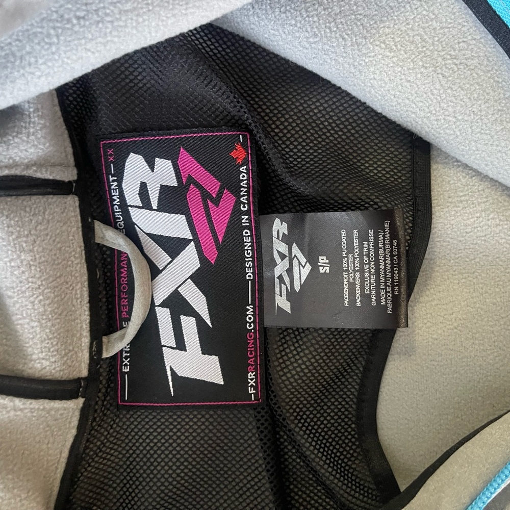 Women’s fxr grey softshell jacket - Picture 2 of 3
